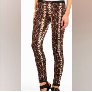 BCBG MAX AZRIA SNAKE PRINT SKINNY PANTS LEGGING ELASTIC WAIST